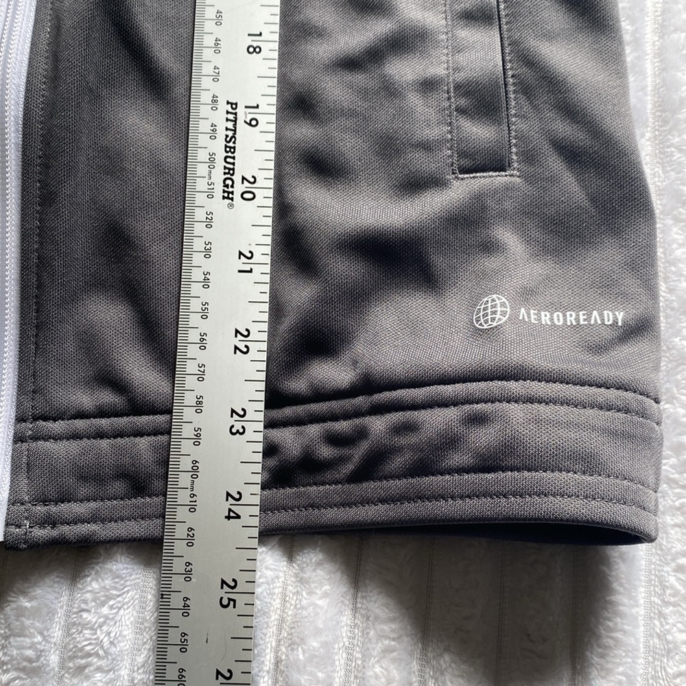 Adidas | size L - Picture 7 of 7